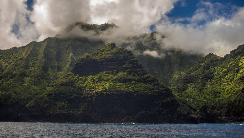The Hawaiian Language – Or: Why Only 13 Letters Sound So Beautiful